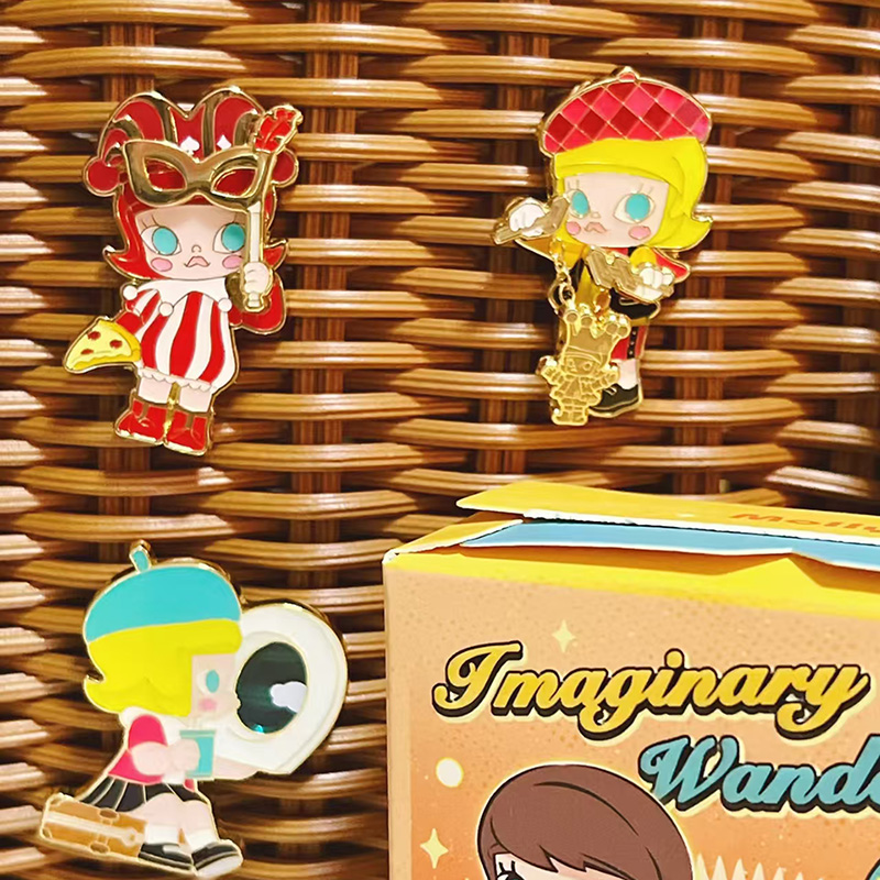 Pop Mart Molly Fantasy Gamin S - Home Security Product avis et prix